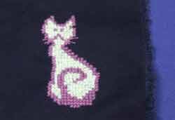 вышивка крестом кошки на ткани